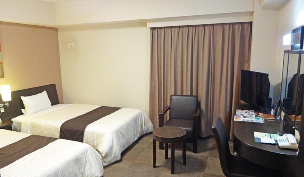 Hotel Route-Inn Hofu Ekimae מראה חיצוני תמונה